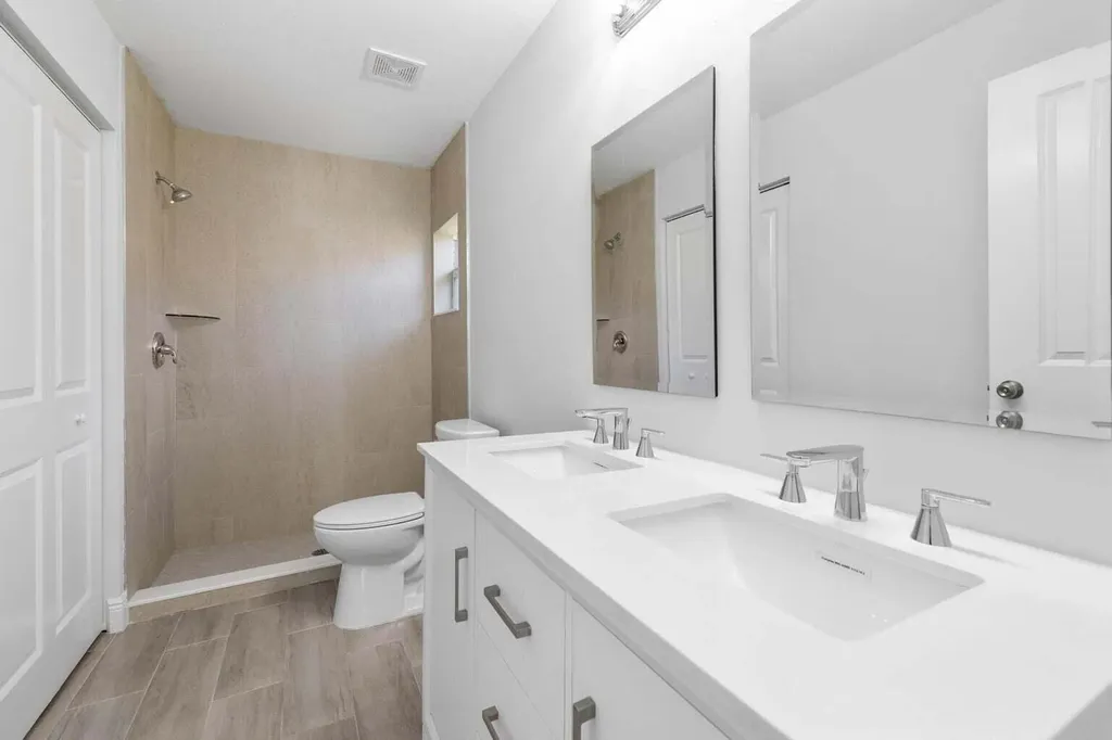 1132 11th Street West Palm Beach FL 33401