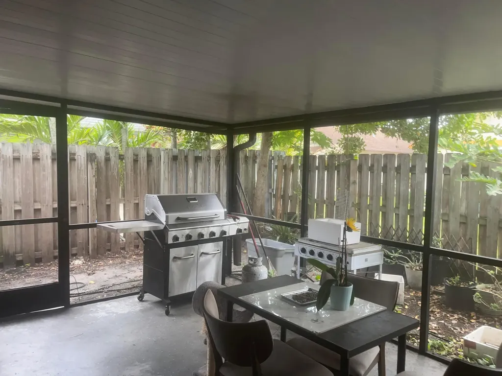 1322 Pines Lane West Palm Beach FL 33415