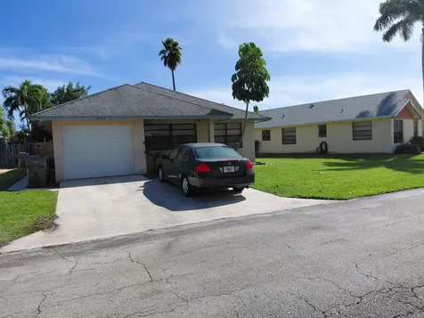 1322 Pines Lane West Palm Beach FL 33415