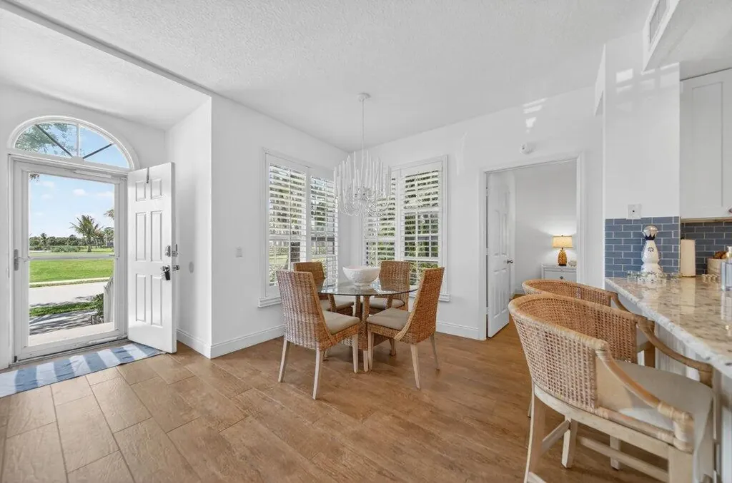 391 NE Plantation Road Hutchinson Island FL 34996