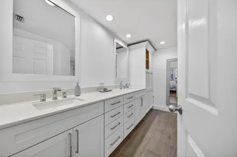 391 NE Plantation Road Hutchinson Island FL 34996