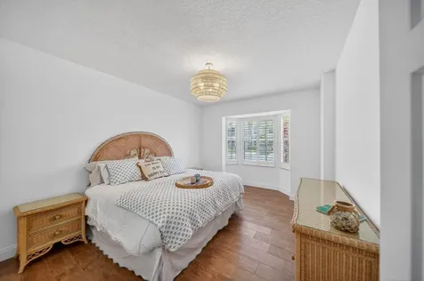 391 NE Plantation Road Hutchinson Island FL 34996