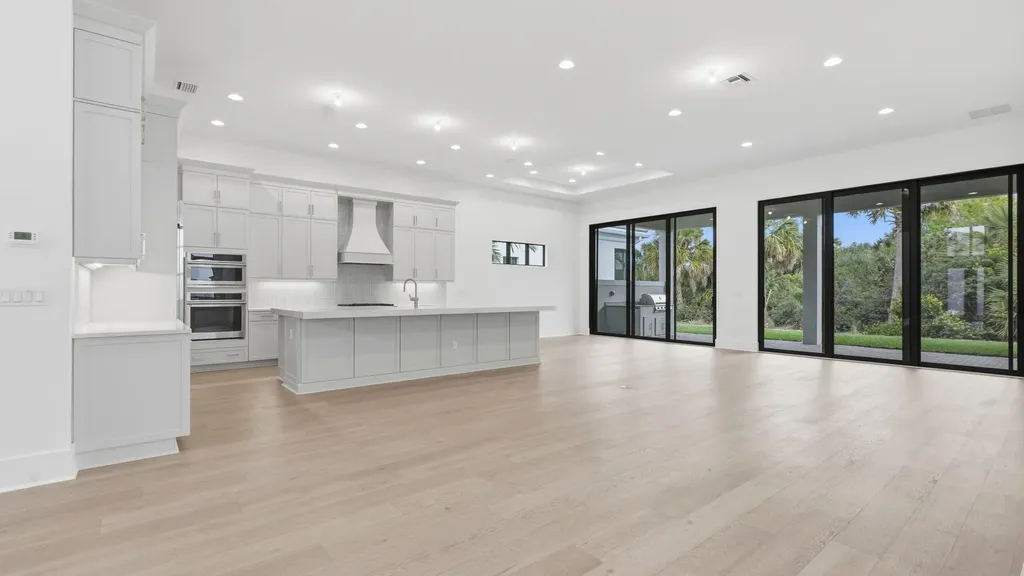 13278 Artisan Circle Palm Beach Gardens FL 33418