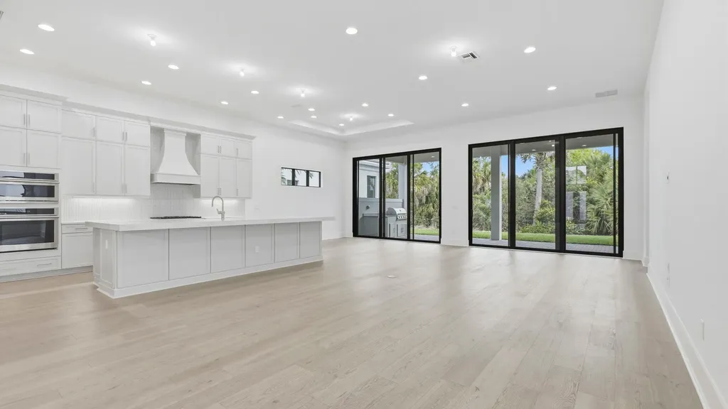 13278 Artisan Circle Palm Beach Gardens FL 33418