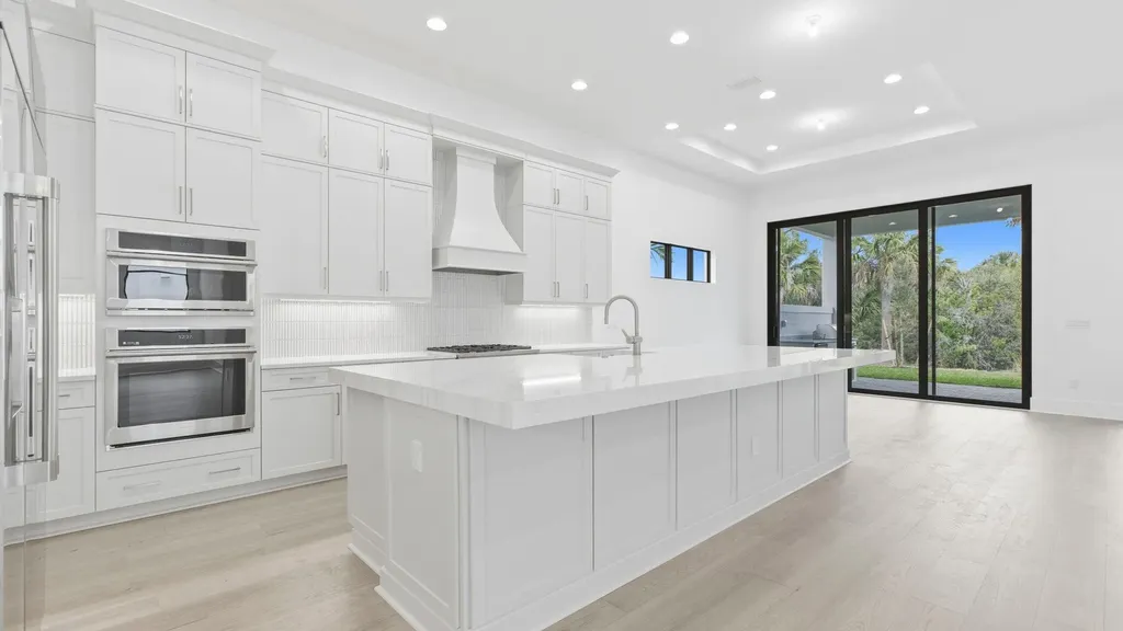 13278 Artisan Circle Palm Beach Gardens FL 33418