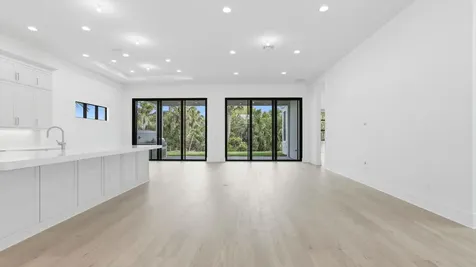 13278 Artisan Circle Palm Beach Gardens FL 33418