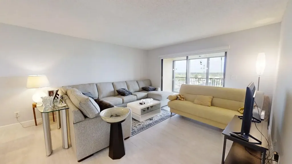 14460 Strathmore Lane Delray Beach FL 33446