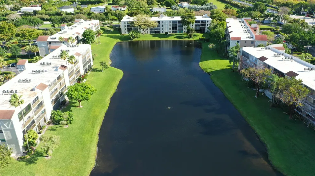 14460 Strathmore Lane Delray Beach FL 33446