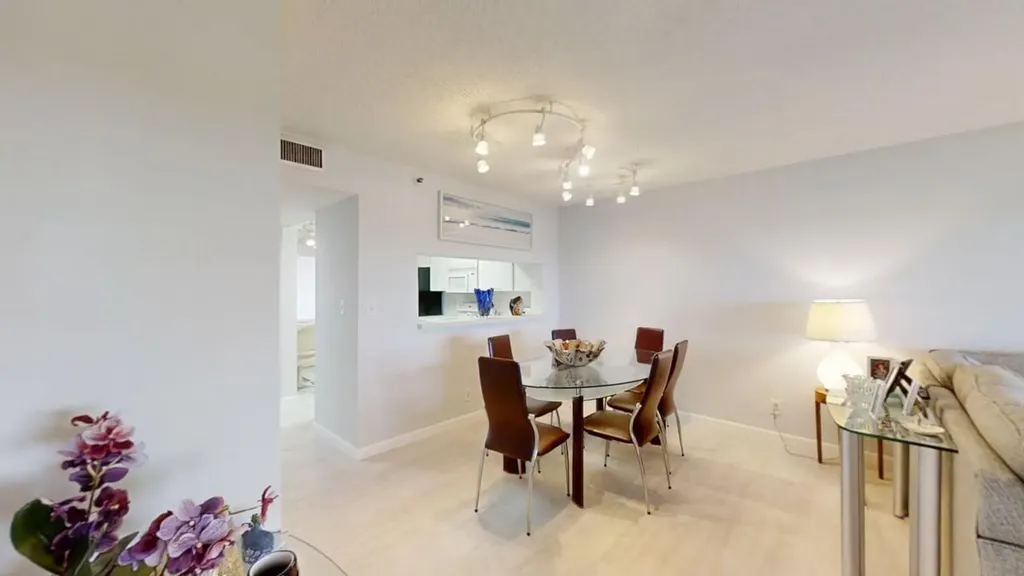 14460 Strathmore Lane Delray Beach FL 33446