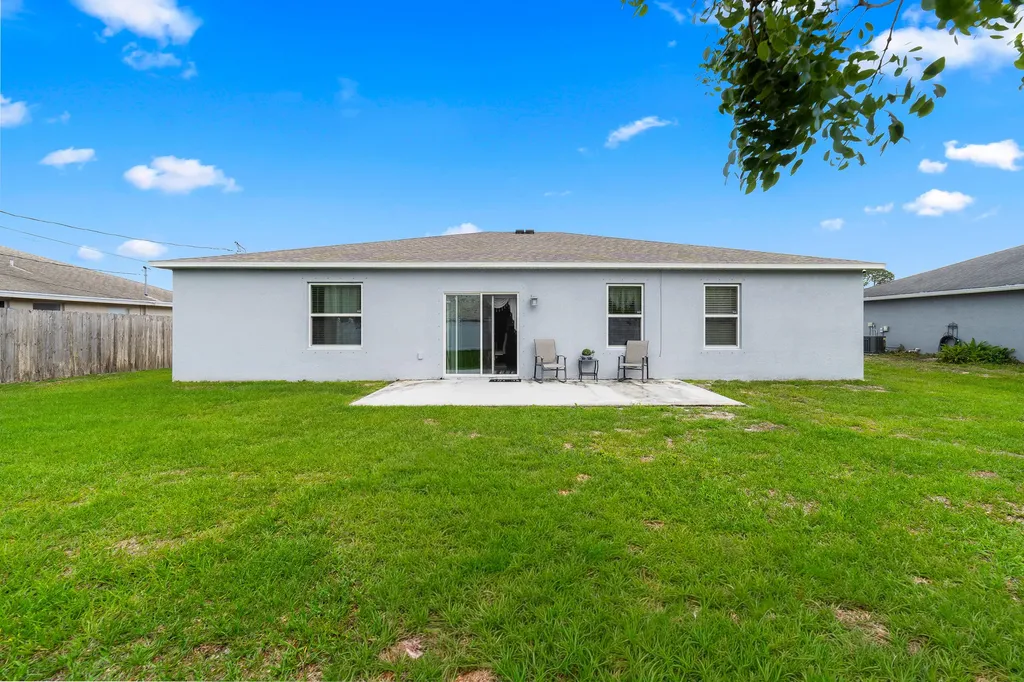 3020 SW Ann Arbor Road Port St Lucie FL 34953