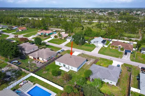 3020 SW Ann Arbor Road Port St Lucie FL 34953