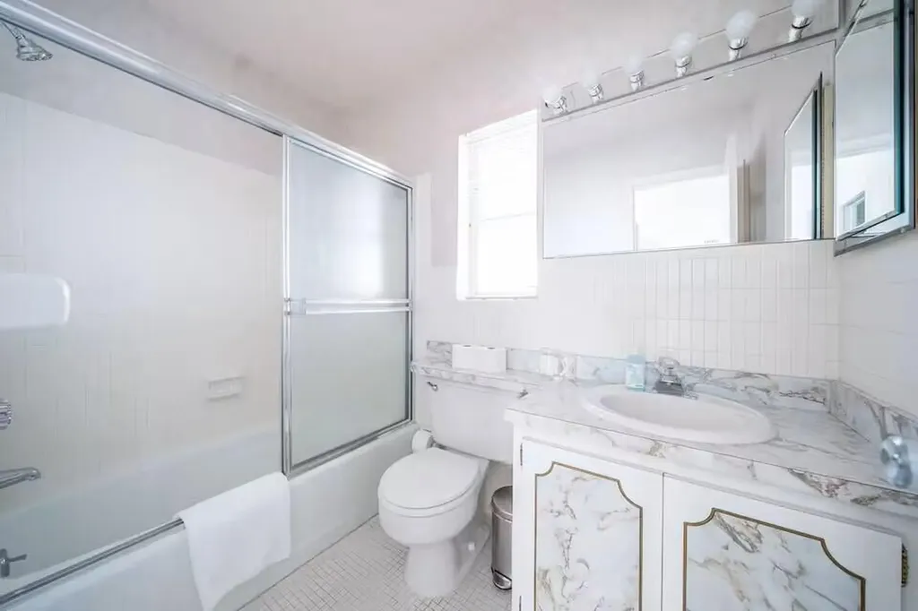 6 Lucerne Avenue Lake Worth Beach FL 33460