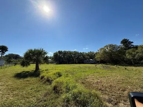 3704 Arnold Road Fort Pierce FL 34981