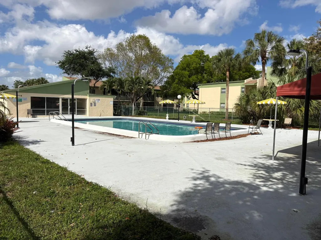 4279 NW 89th Avenue Coral Springs FL 33065