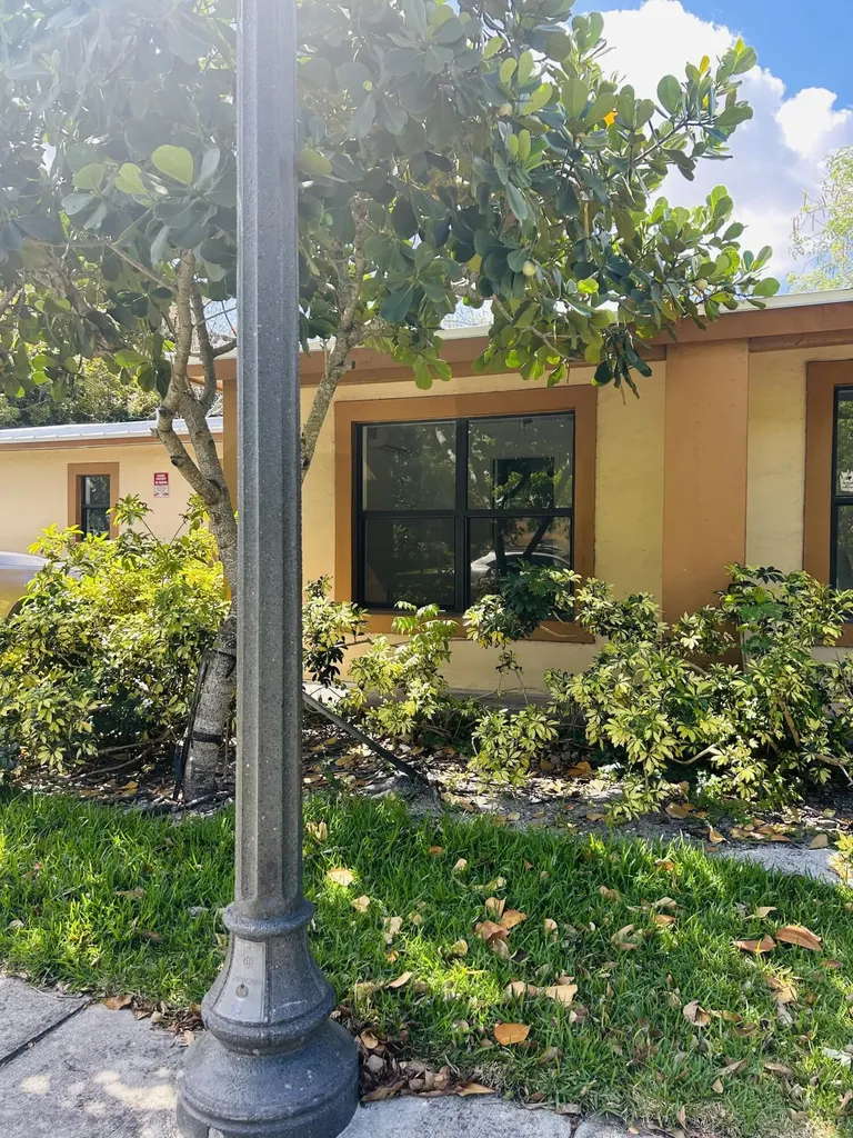 844 NW 3rd Avenue Fort Lauderdale FL 33311