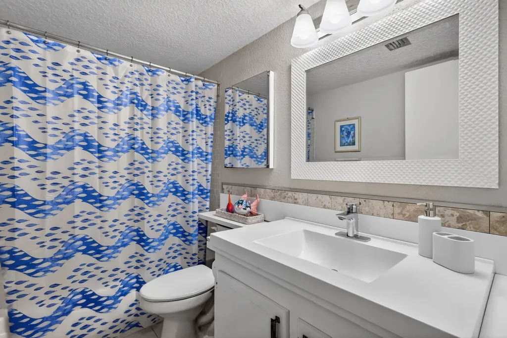 2770 S Garden Drive S Lake Worth FL 33461