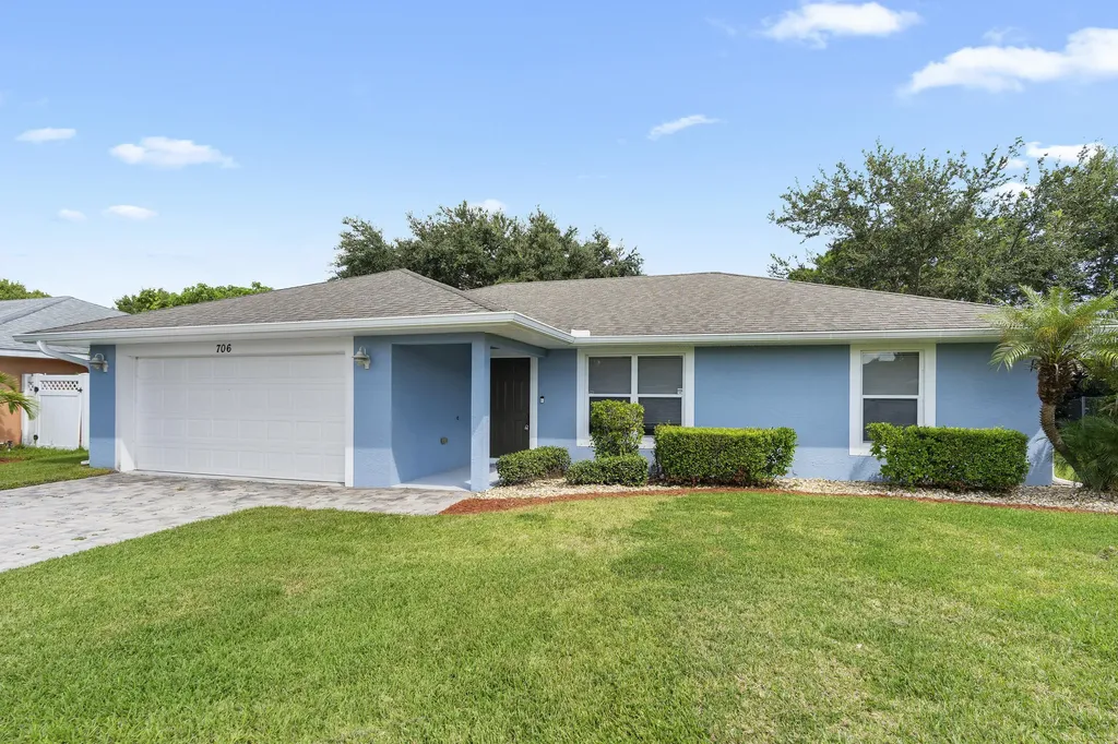 706 Osceola Avenue Fort Pierce FL 34982