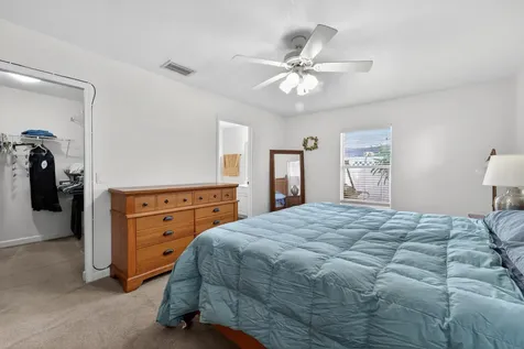 706 Osceola Avenue Fort Pierce FL 34982