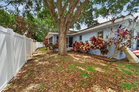 706 Osceola Avenue Fort Pierce FL 34982