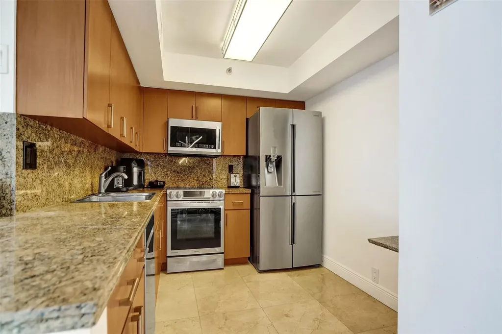 19101 NE 36th Court Aventura FL 33180
