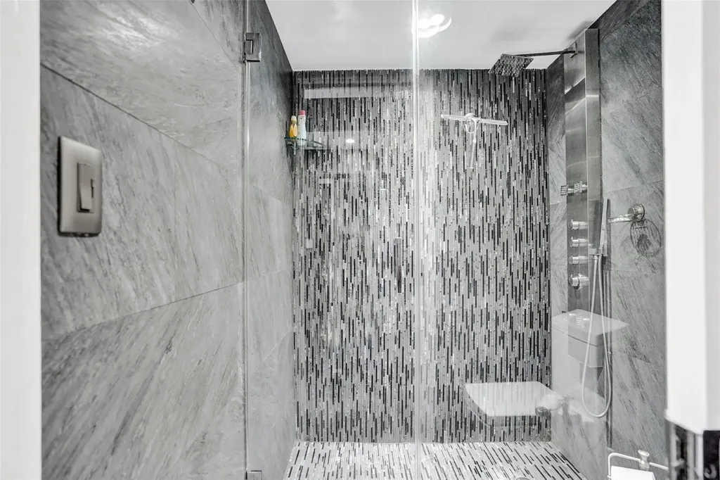 19101 NE 36th Court Aventura FL 33180