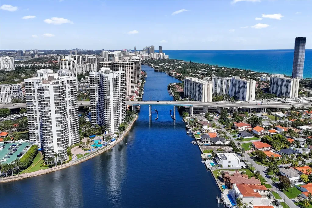 19101 NE 36th Court Aventura FL 33180