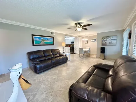 223 Pine Hov Circle Greenacres FL 33463