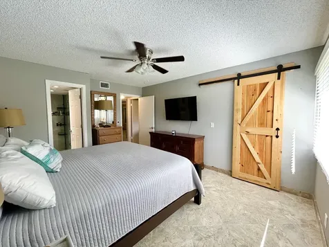 223 Pine Hov Circle Greenacres FL 33463