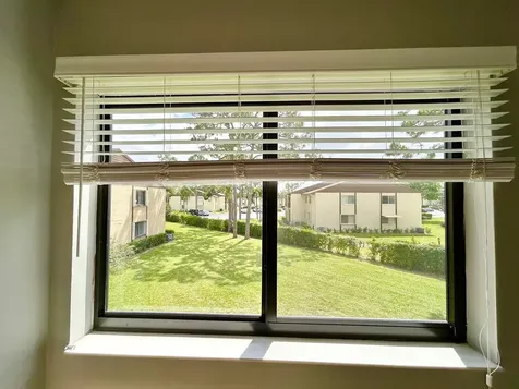 223 Pine Hov Circle Greenacres FL 33463