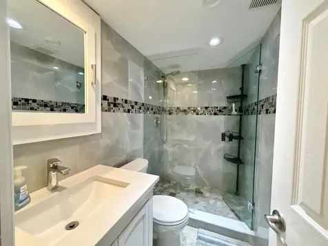 223 Pine Hov Circle Greenacres FL 33463