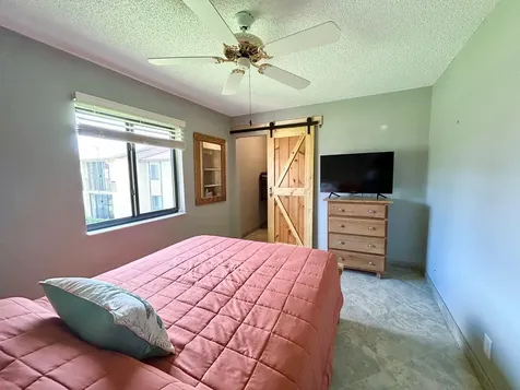 223 Pine Hov Circle Greenacres FL 33463