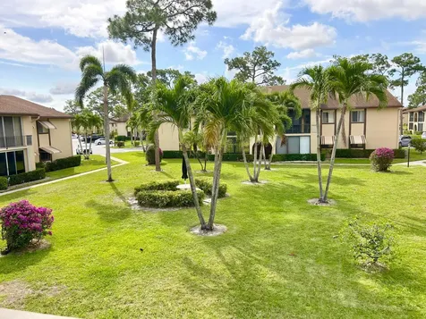 223 Pine Hov Circle Greenacres FL 33463