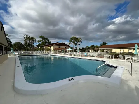 223 Pine Hov Circle Greenacres FL 33463
