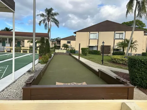 223 Pine Hov Circle Greenacres FL 33463