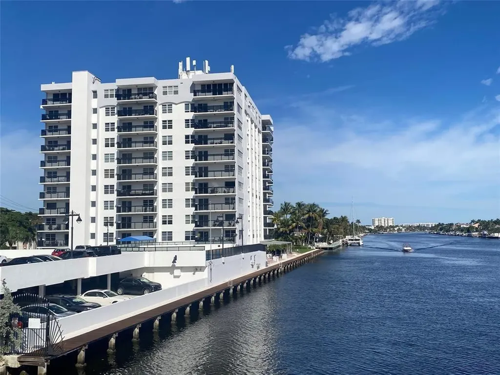 5100 Dupont Boulevard Fort Lauderdale FL 33308