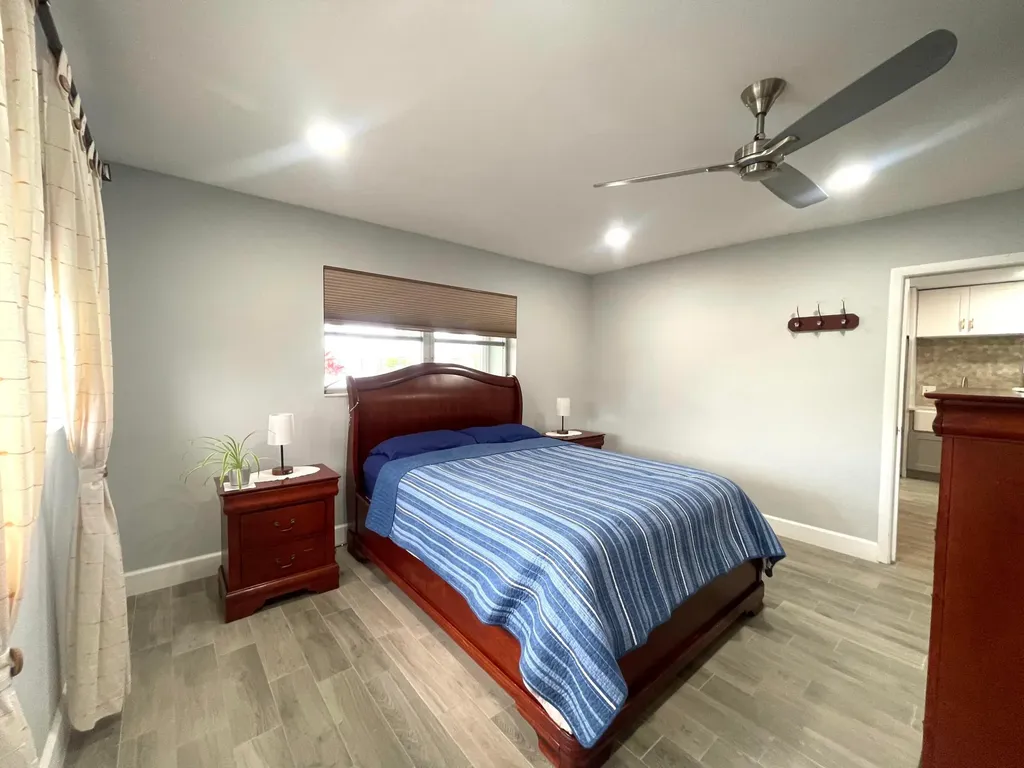 2638 Gately Drive E West Palm Beach FL 33415