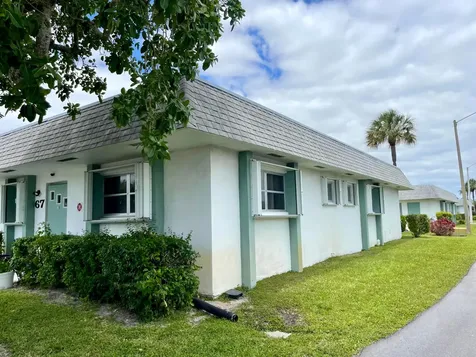 2638 Gately Drive E West Palm Beach FL 33415