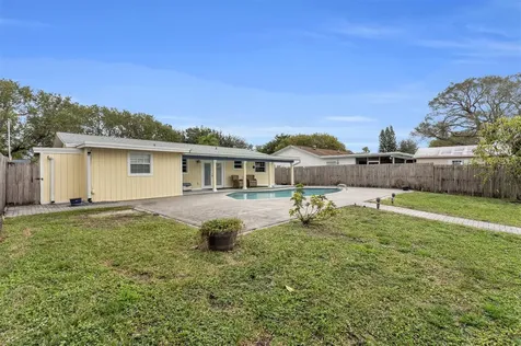 9860 NW 3rd Street Pembroke Pines FL 33024