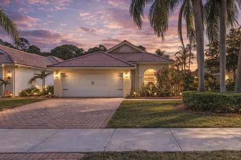 713 SW Saint Croix Cove Port St Lucie FL 34986