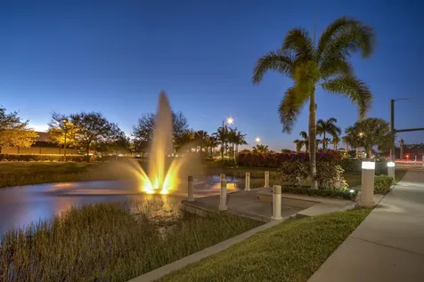 713 SW Saint Croix Cove Port St Lucie FL 34986
