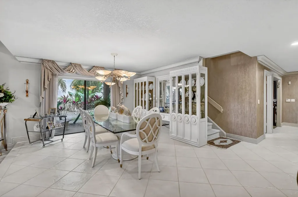 22582 Meridiana Drive Boca Raton FL 33433