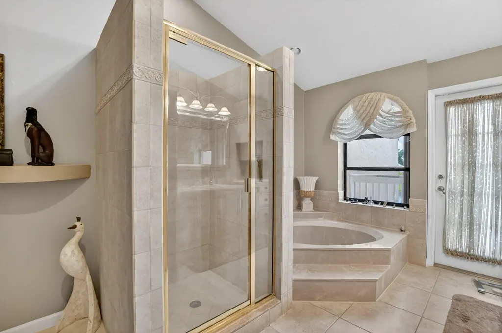 22582 Meridiana Drive Boca Raton FL 33433