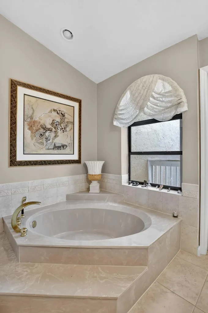 22582 Meridiana Drive Boca Raton FL 33433
