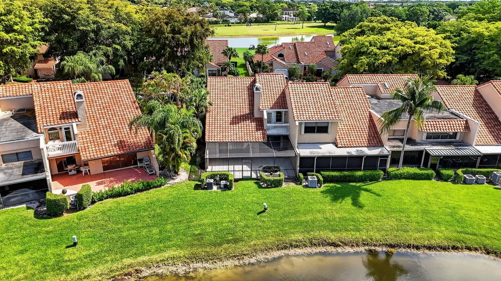 22582 Meridiana Drive Boca Raton FL 33433