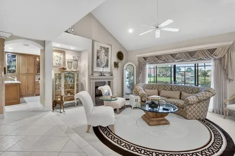 22582 Meridiana Drive Boca Raton FL 33433