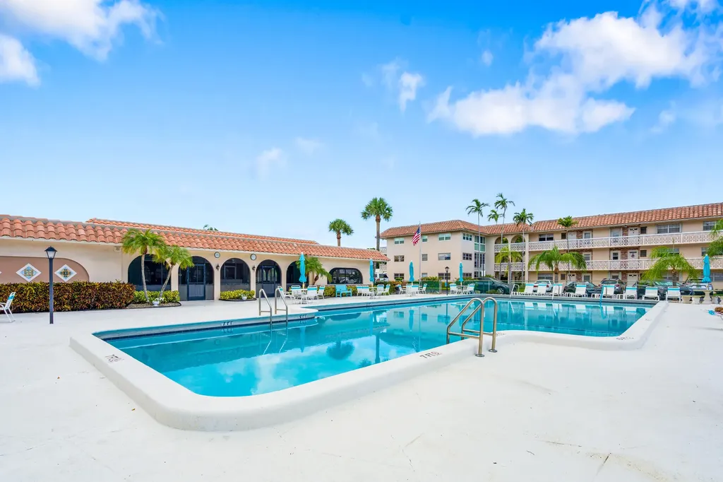 400 NE 20th Street Boca Raton FL 33431