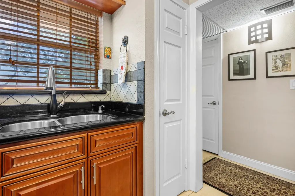 400 NE 20th Street Boca Raton FL 33431