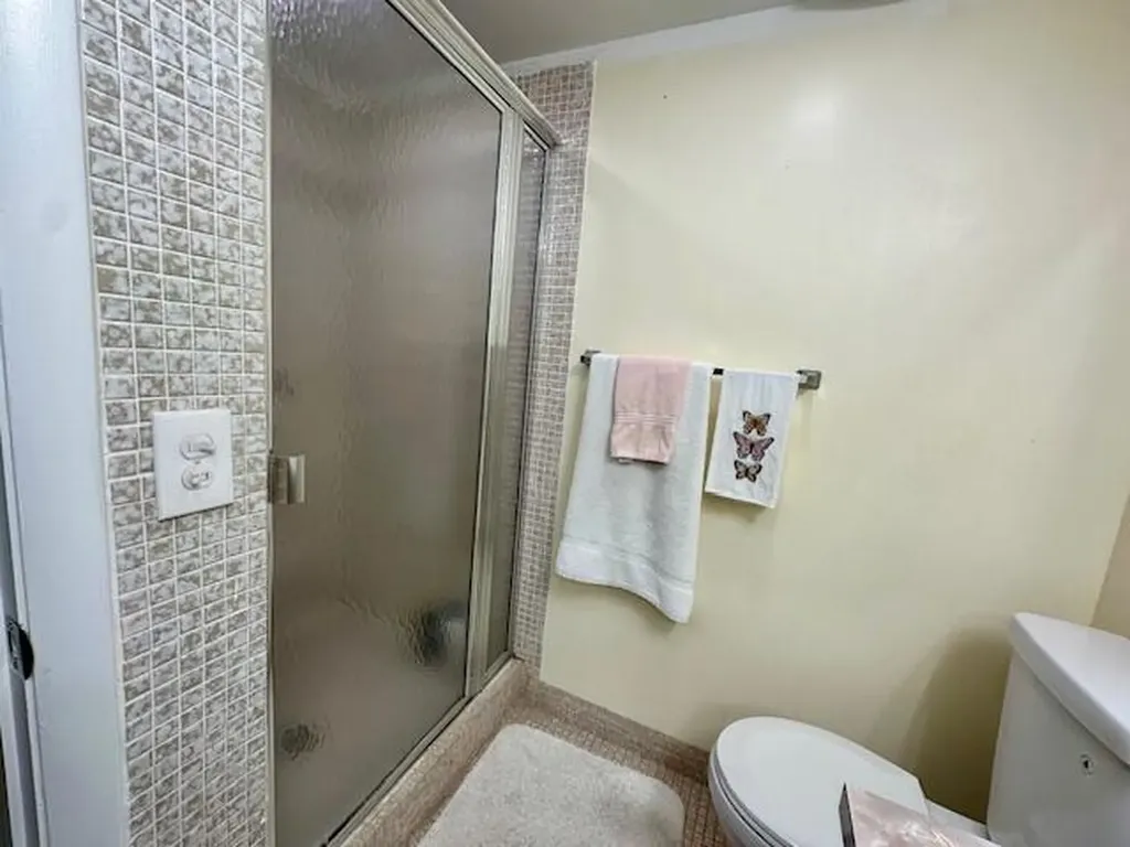 769 Burgundy Q Delray Beach FL 33484