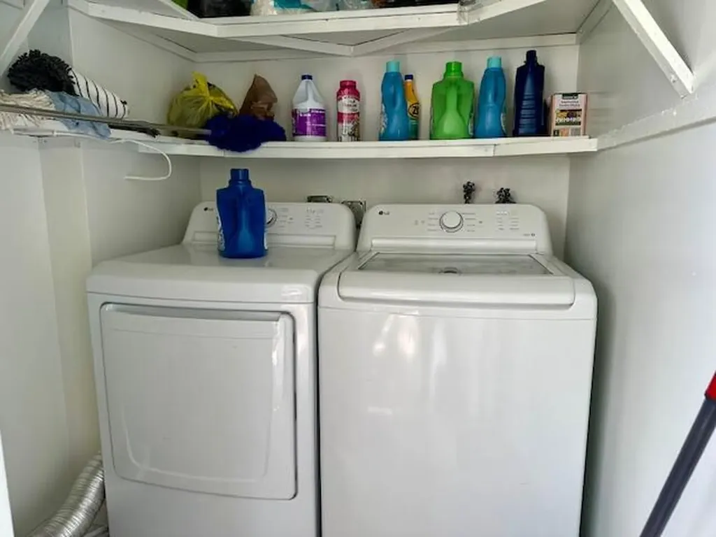 769 Burgundy Q Delray Beach FL 33484