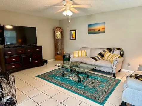 769 Burgundy Q Delray Beach FL 33484